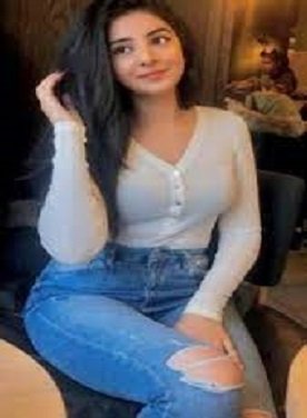 escorts near Hotel Holiday Inn Hotel Kolkata